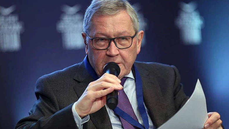 Ρέγκλινγκ: Η Ελλάδα θα είχε βγει από την κρίση αν το 2015 δεν είχε γίνει ρεαλιστικό σενάριο το Grexit